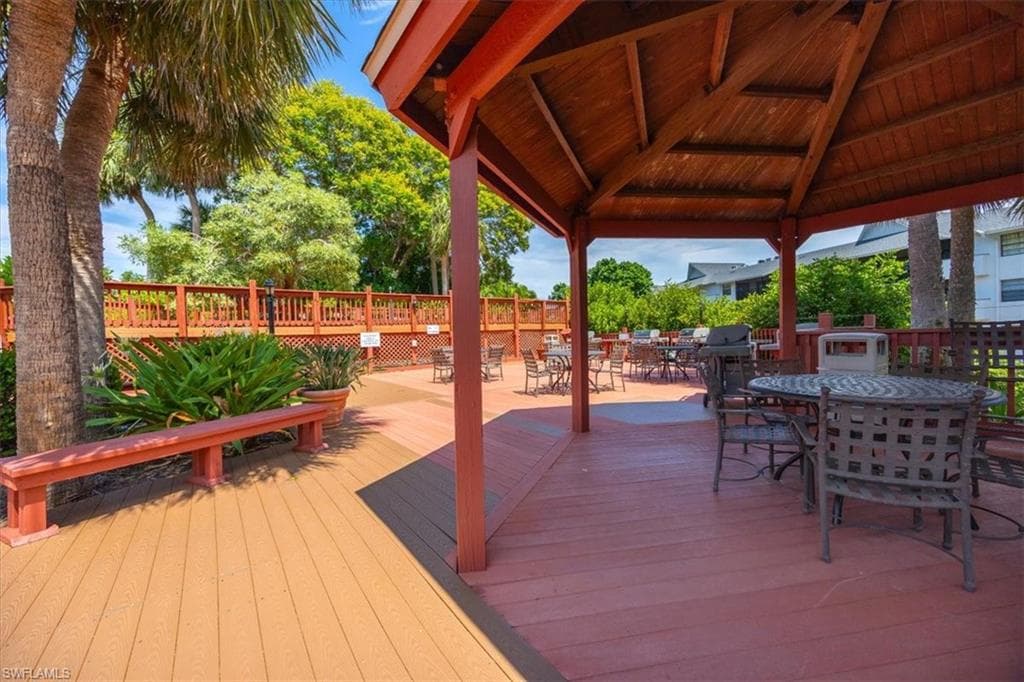 600 Neapolitan Way 115, Naples, FL 34103-21