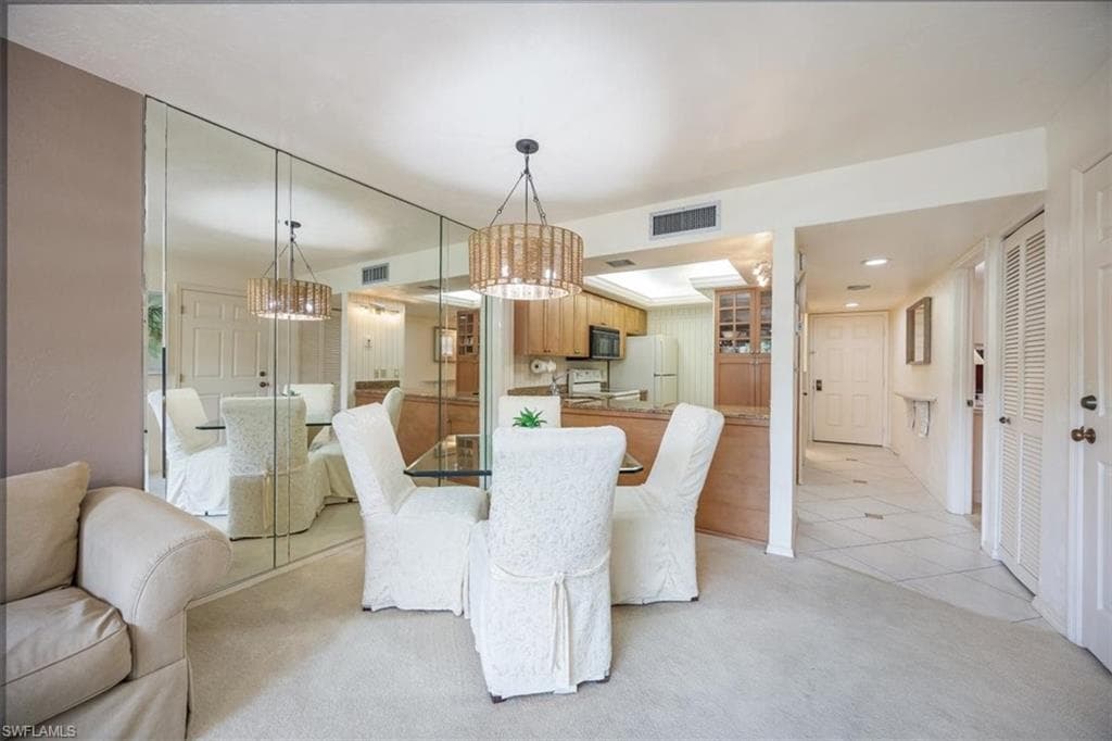 600 Neapolitan Way 115, Naples, FL 34103-7