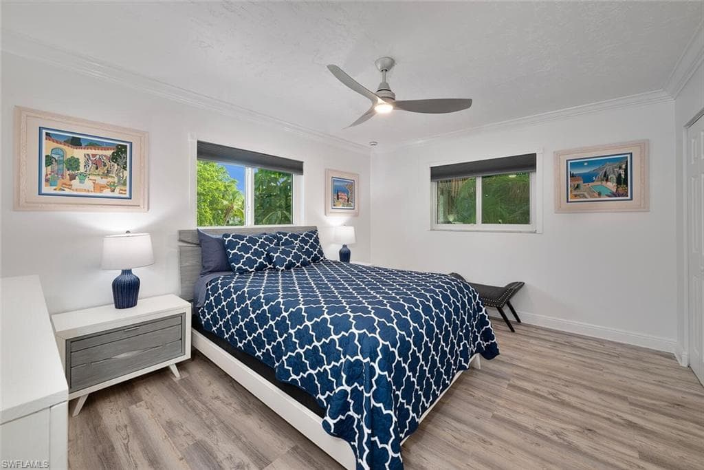 1320 Blue Point Ave 11, Naples, FL 34102-9