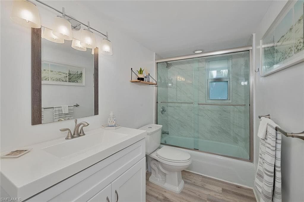 1320 Blue Point Ave 11, Naples, FL 34102-12