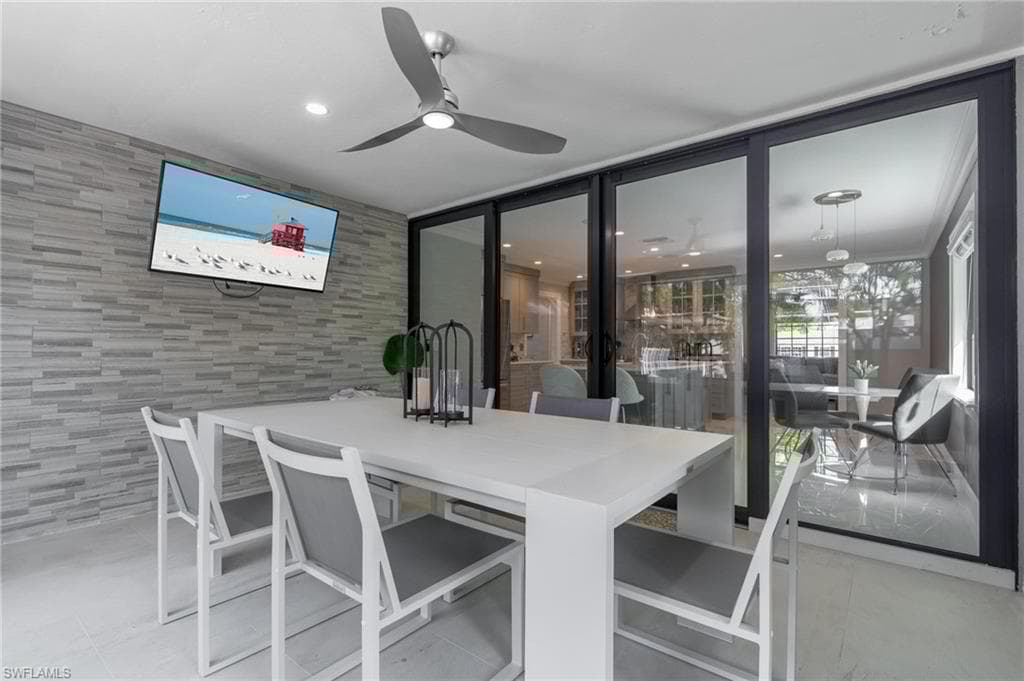 720 108th Ave N, Naples, FL 34108-14