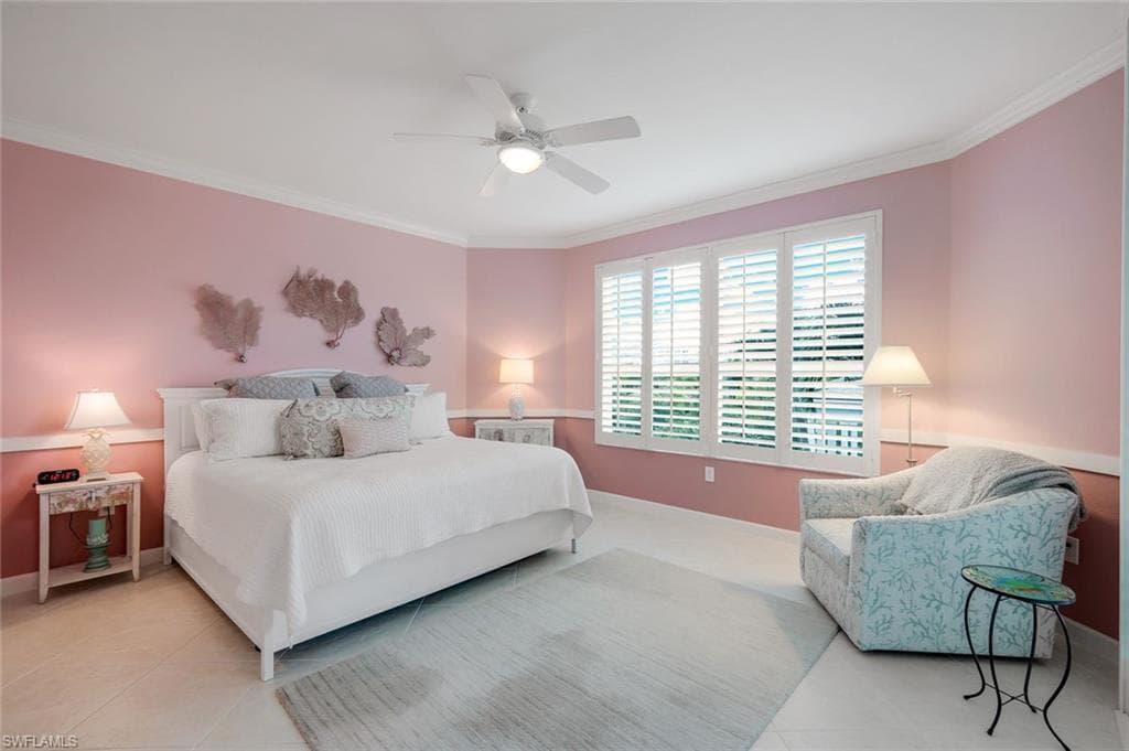 315 Dunes Blvd 204, Naples, FL 34110-11