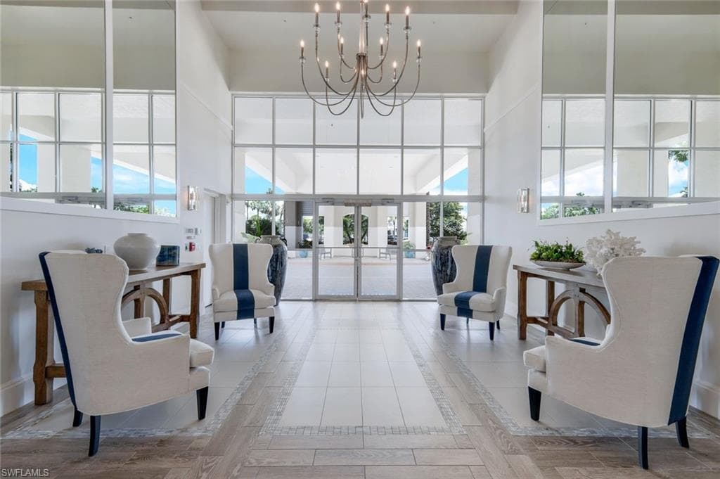 315 Dunes Blvd 204, Naples, FL 34110-20