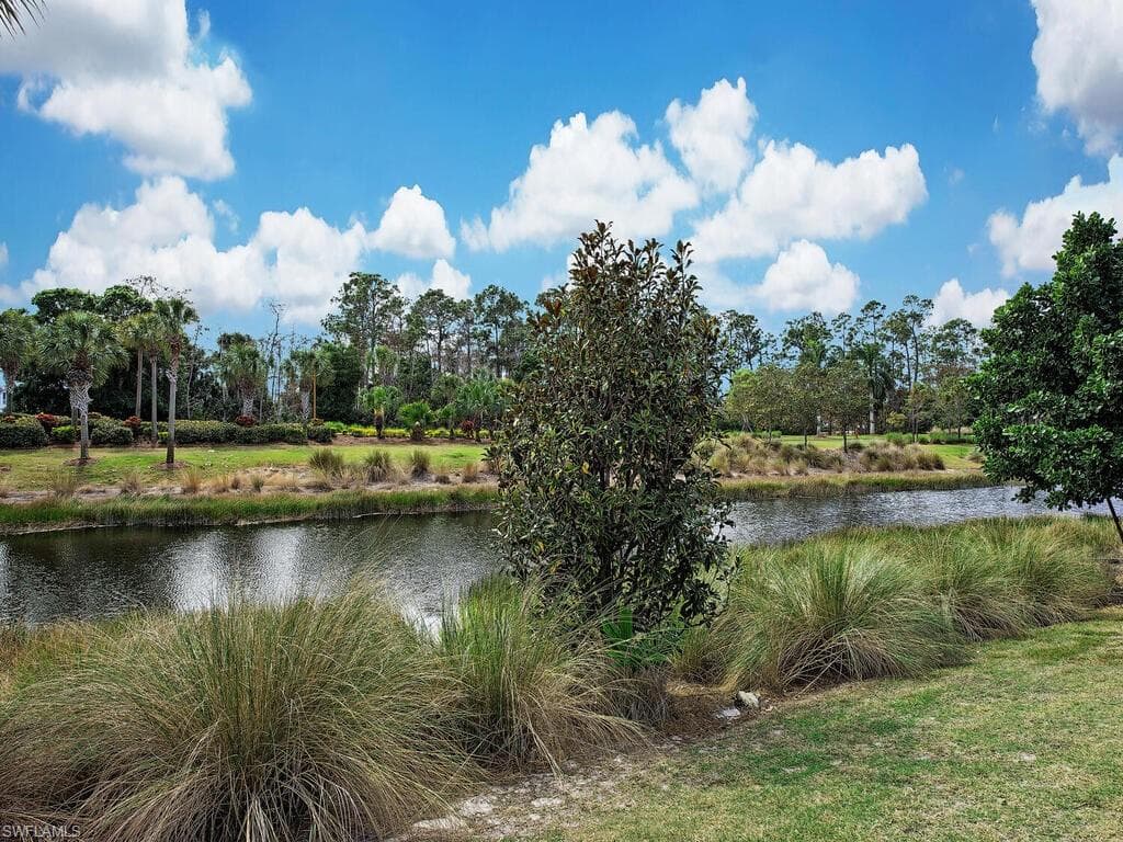 5130 Andros Dr, Naples, FL 34113-17