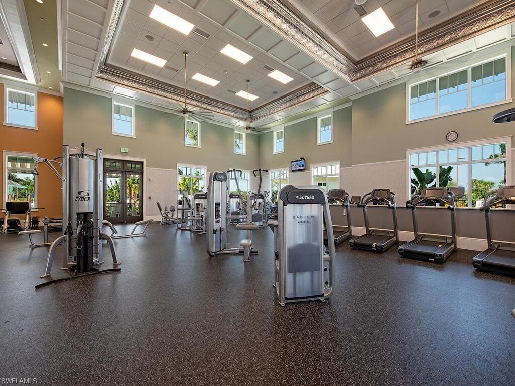 5130 Andros Dr, Naples, FL 34113-19