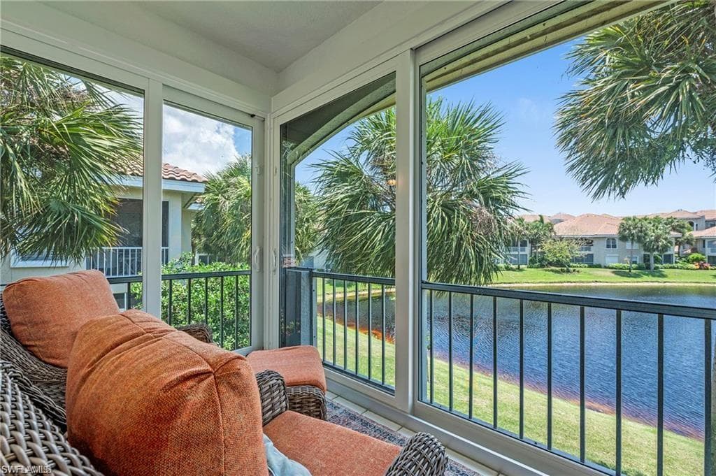 8479 Abbington Cir 1221, Naples, FL 34108-10