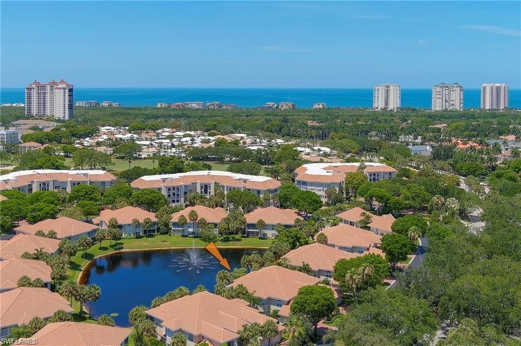 8479 Abbington Cir 1221, Naples, FL 34108-5