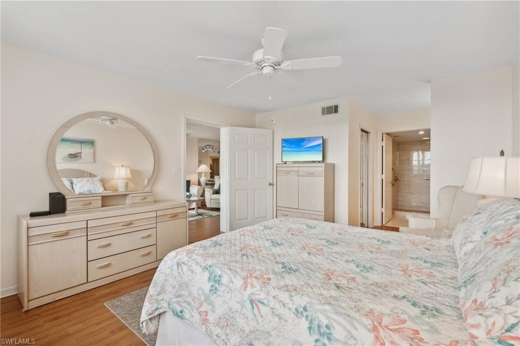 290 Naples Cove Dr 2604, Naples, FL 34110-23