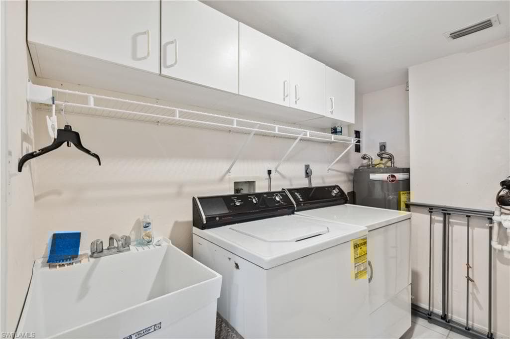 290 Naples Cove Dr 2604, Naples, FL 34110-30