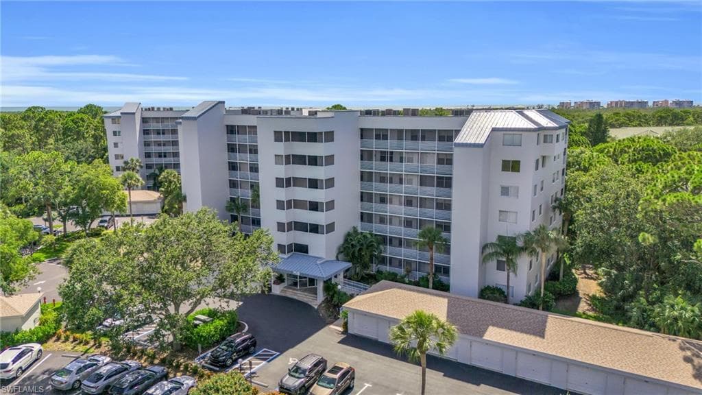 290 Naples Cove Dr 2604, Naples, FL 34110-4