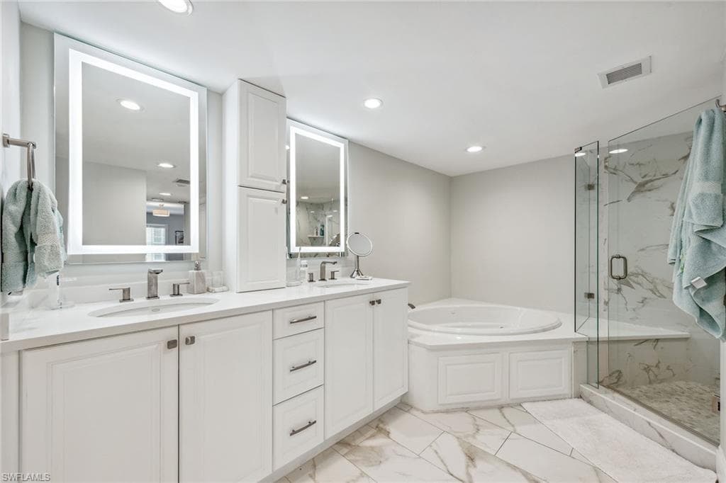 4451 Gulf Shore Blvd N 605, Naples, FL 34103-19