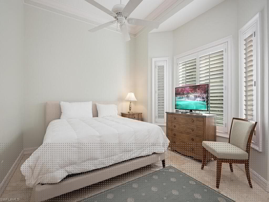 2080 Gordon Dr, Naples, FL 34102-21