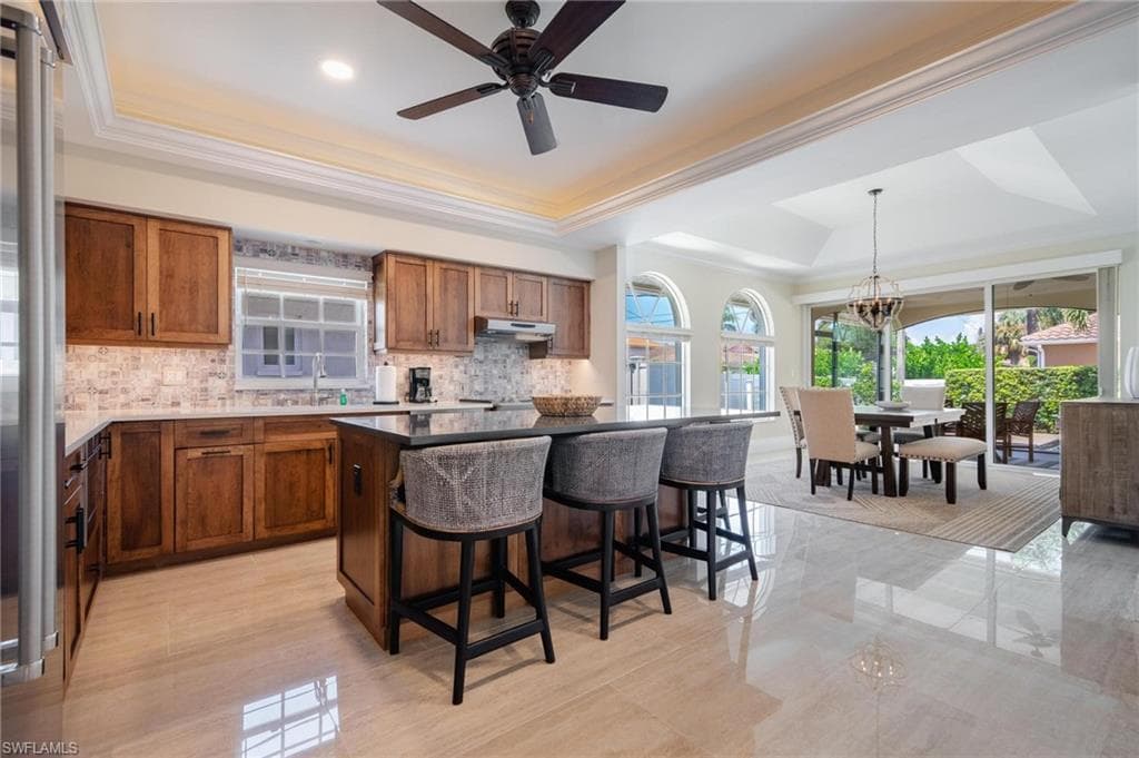 515 99th Ave N, Naples, FL 34108-20