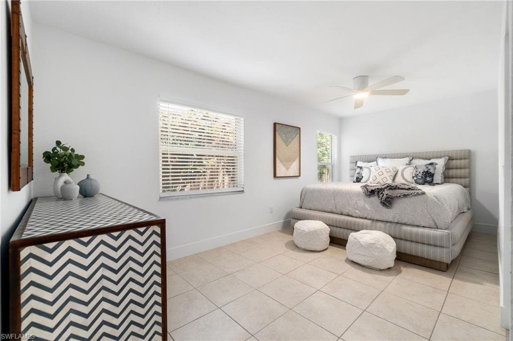 626 97th Ave N, Naples, FL 34108-14