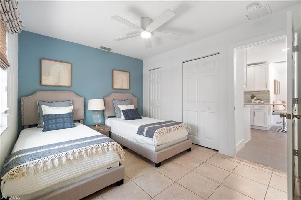 626 97th Ave N, Naples, FL 34108-26