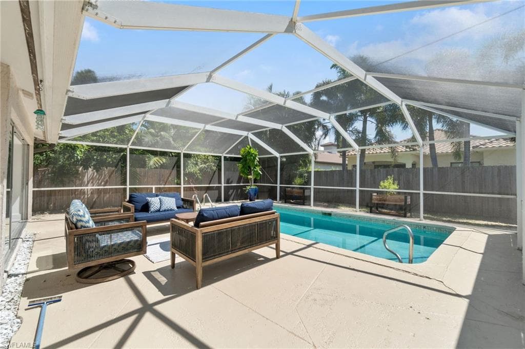 626 97th Ave N, Naples, FL 34108-32