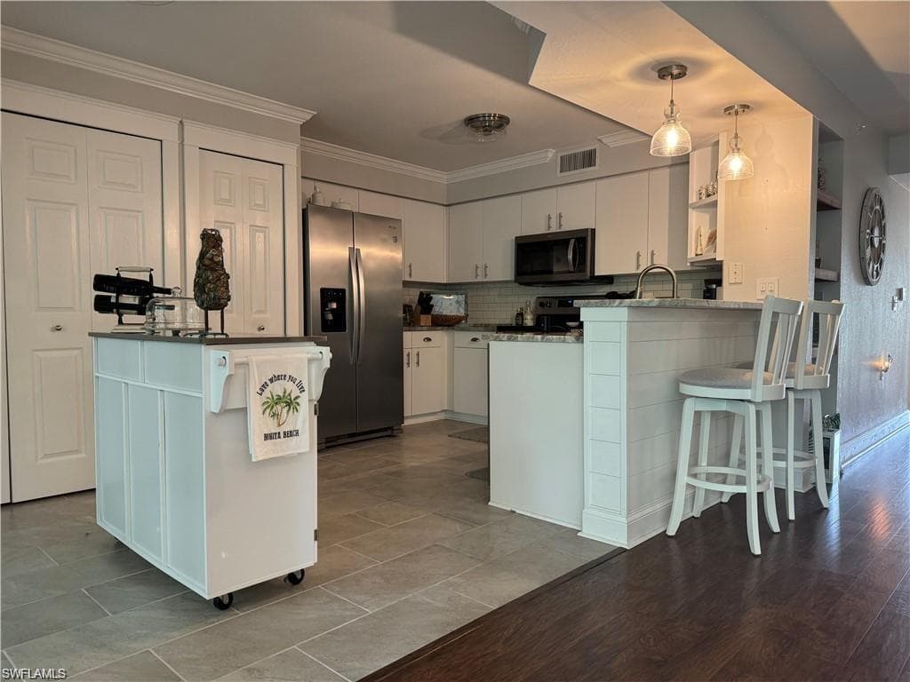 25711 Lake Amelia Way 102, Bonita Springs, FL 34135-8