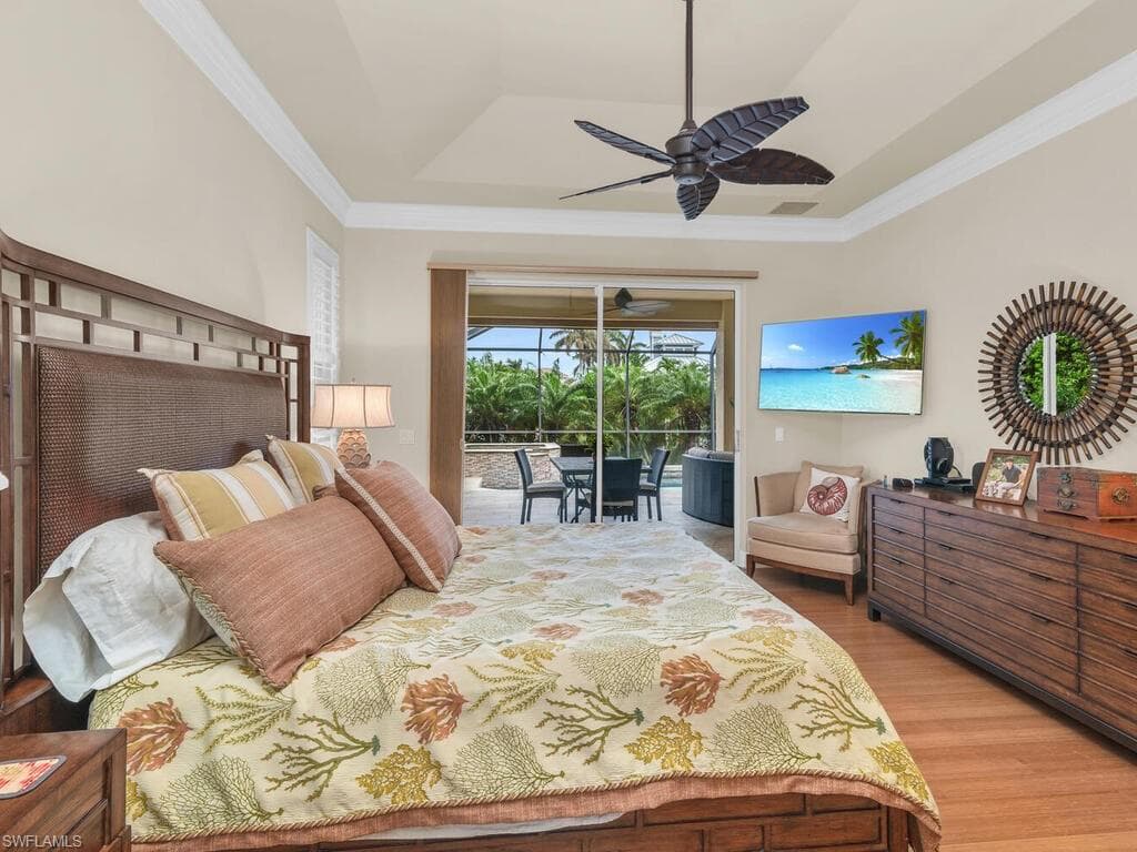 680 Thrush Ct, Marco Island, FL 34145-13