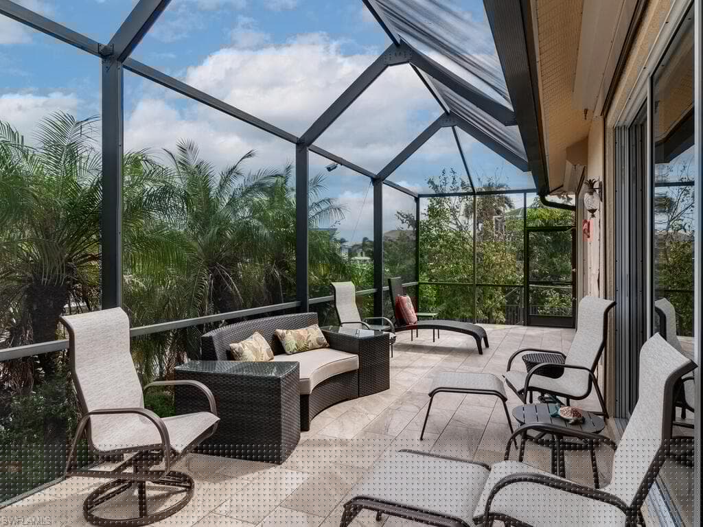680 Thrush Ct, Marco Island, FL 34145-22