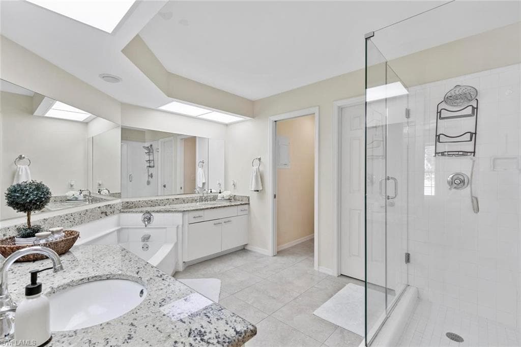 6680 Ilex Cir 3-d, Naples, FL 34109-14