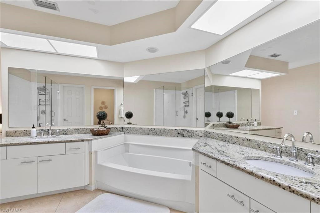 6680 Ilex Cir 3-d, Naples, FL 34109-15