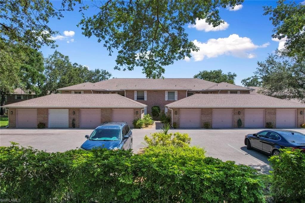 6680 Ilex Cir 3-d, Naples, FL 34109-26