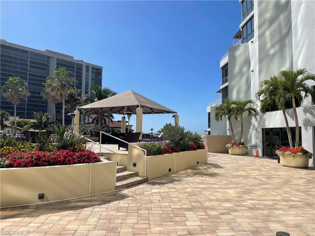 4751 Gulf Shore Blvd N 1805, Naples, FL 34103-26