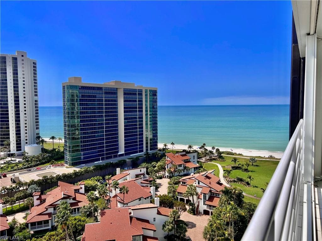 4751 Gulf Shore Blvd N 1805, Naples, FL 34103-3