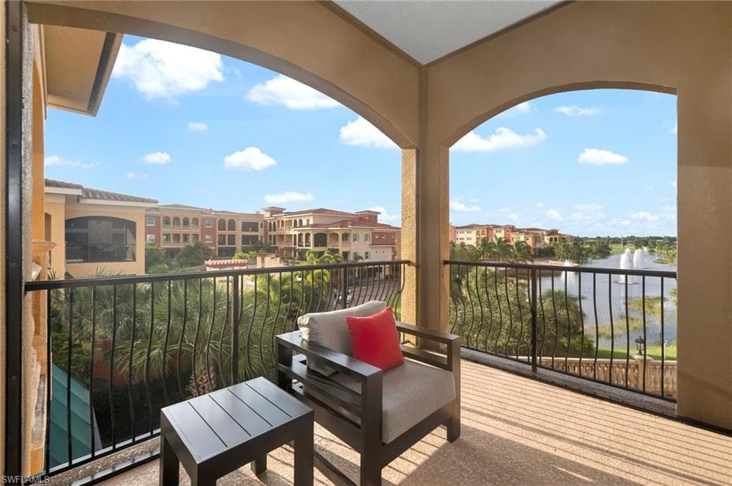 21460 Strada Nuova Cir B315, Estero, FL 33928-13