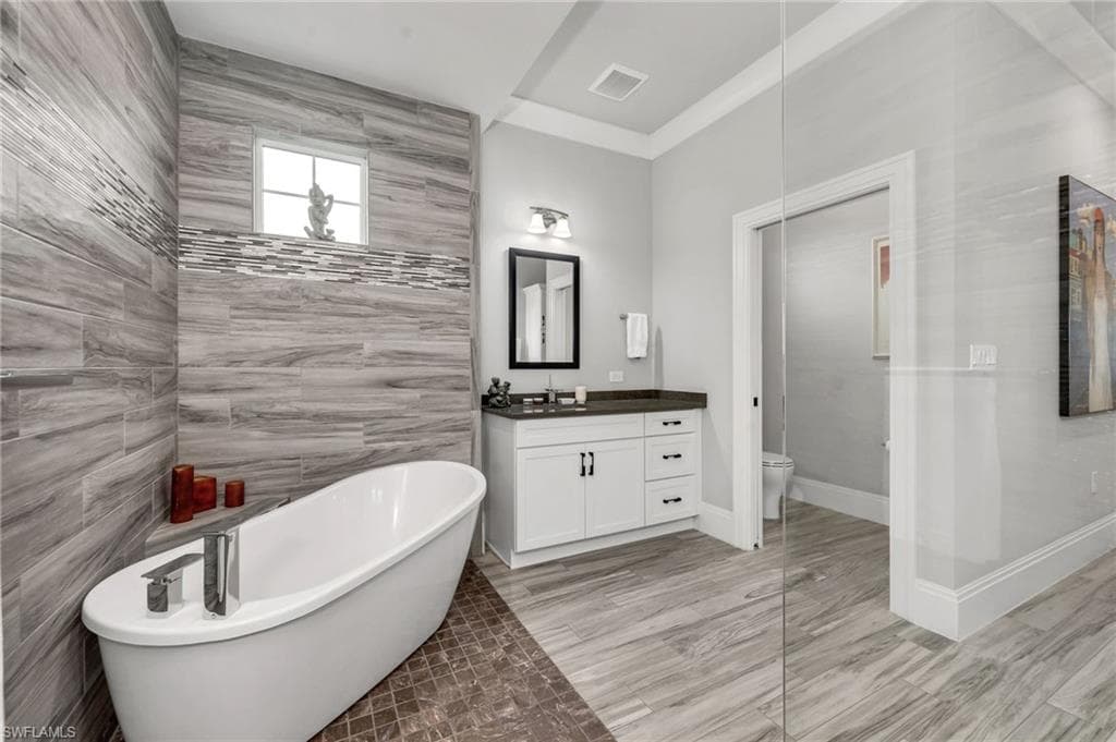 21460 Strada Nuova Cir B315, Estero, FL 33928-19