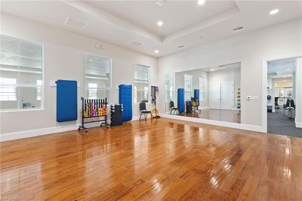 21460 Strada Nuova Cir B315, Estero, FL 33928-32