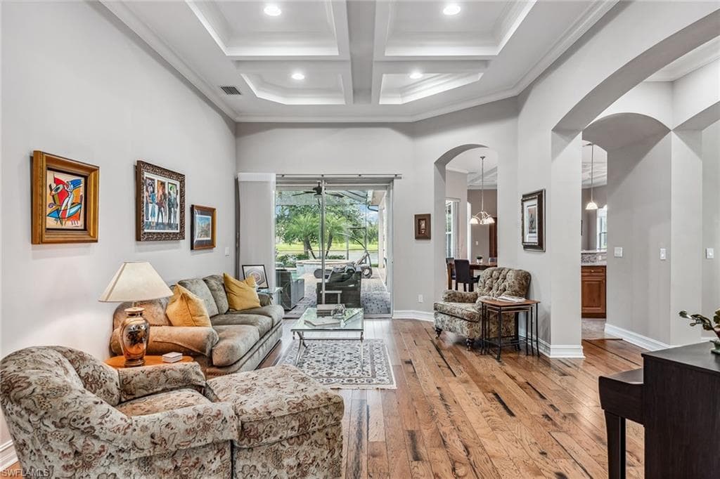 9307 Chiasso Cove Ct, Naples, FL 34114-4