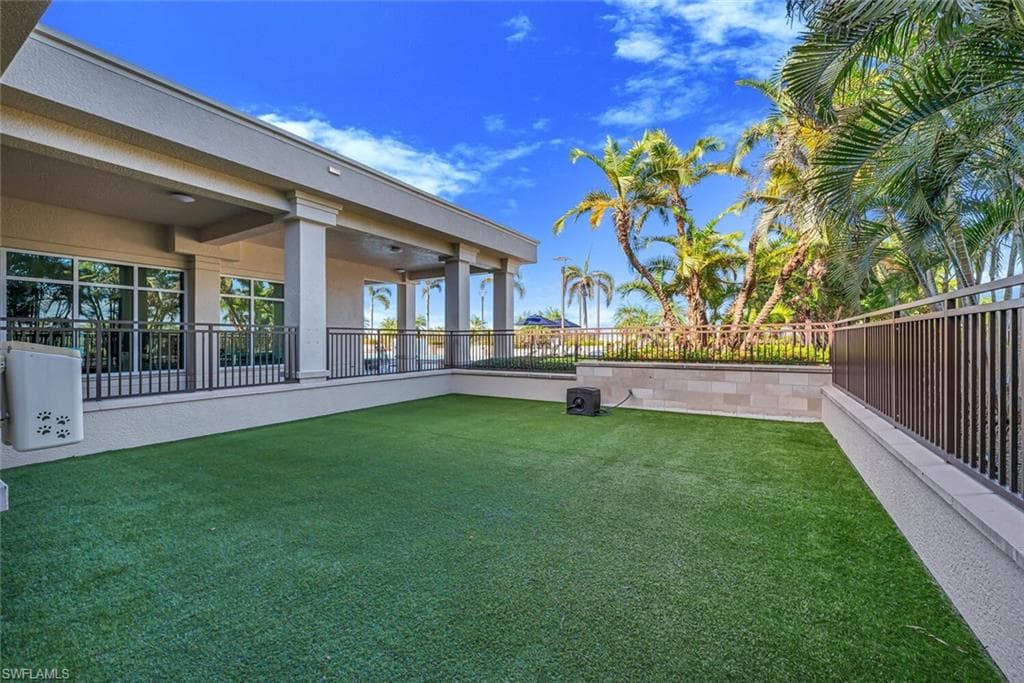 9123 Strada Pl 7309, Naples, FL 34108-30