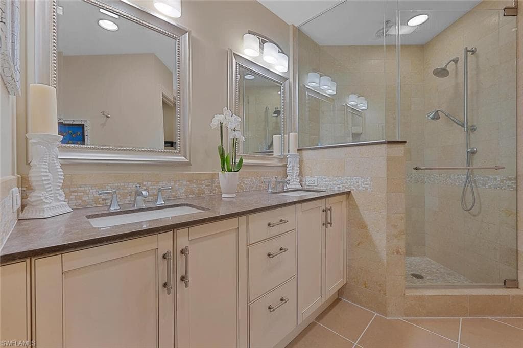 9123 Strada Pl 7309, Naples, FL 34108-7