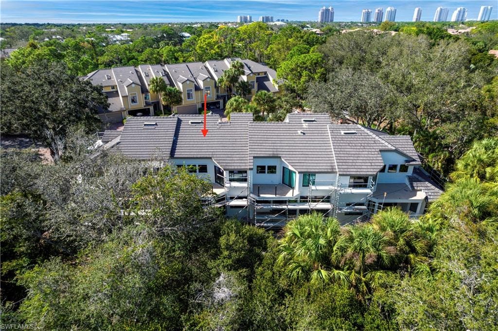 27105 Oakwood Lake Dr, Bonita Springs, FL 34134-28