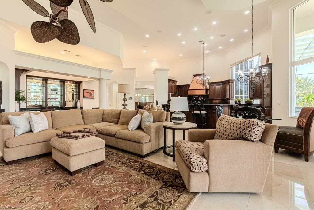 4244 Brynwood Dr, Naples, FL 34119-11