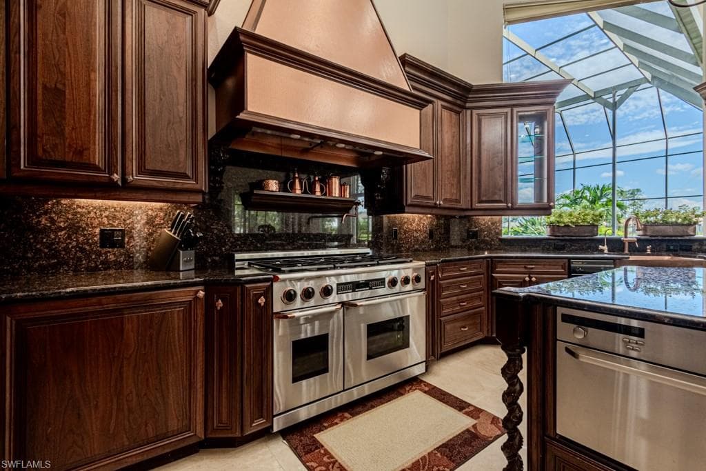 4244 Brynwood Dr, Naples, FL 34119-16