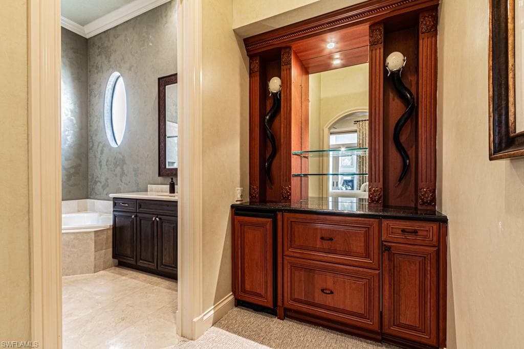 4244 Brynwood Dr, Naples, FL 34119-32