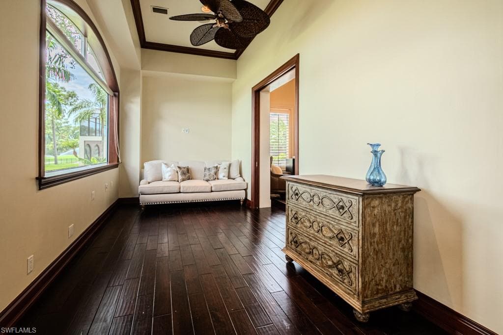 4244 Brynwood Dr, Naples, FL 34119-34