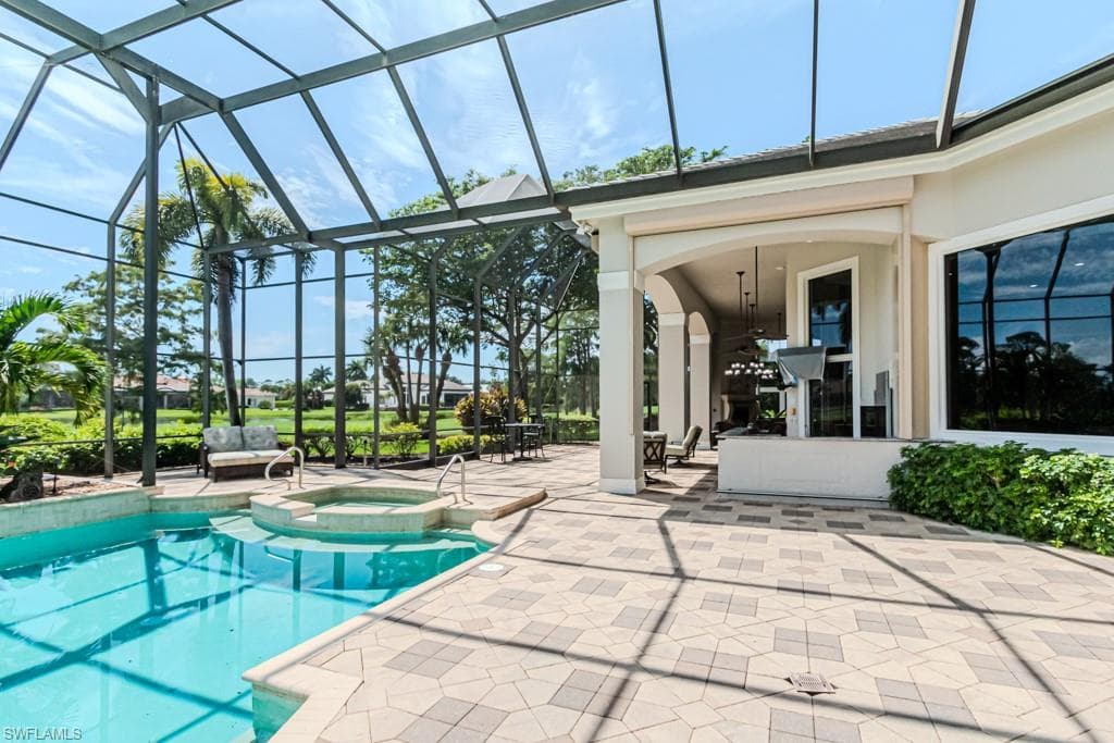 4244 Brynwood Dr, Naples, FL 34119-47