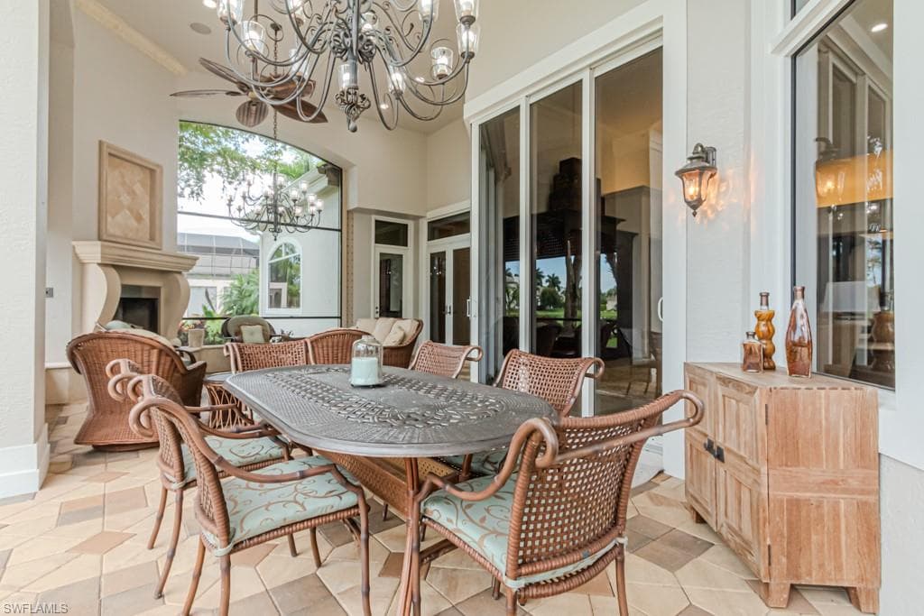 4244 Brynwood Dr, Naples, FL 34119-49