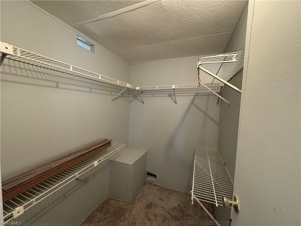 730 Blanca, North Port, FL 34287-12