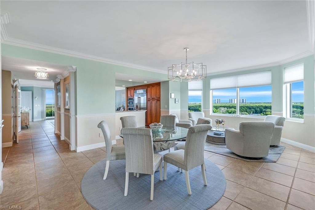 275 Indies Way 706, Naples, FL 34110-11