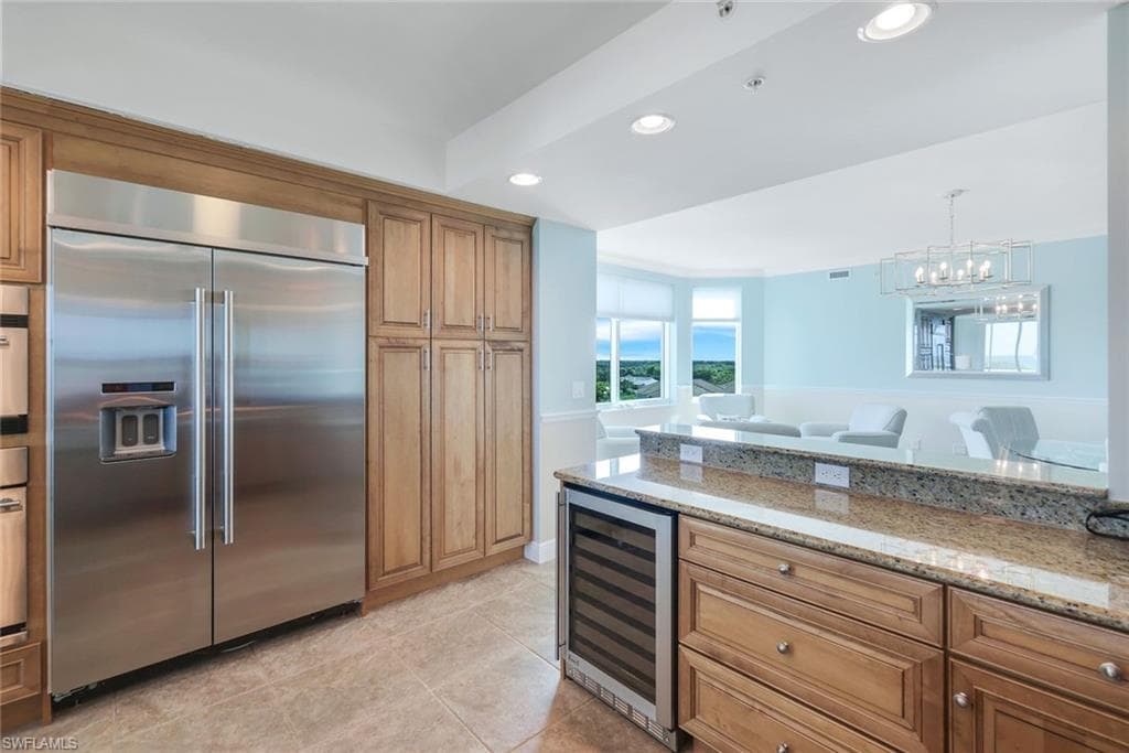 275 Indies Way 706, Naples, FL 34110-15