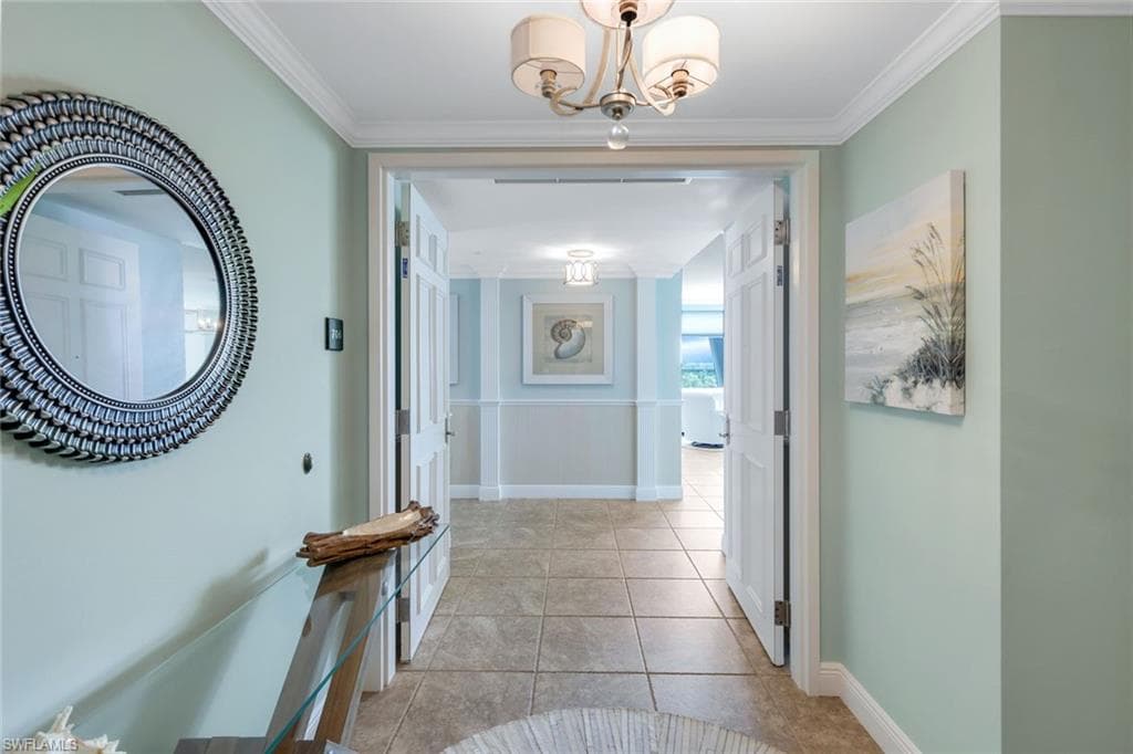 275 Indies Way 706, Naples, FL 34110-17