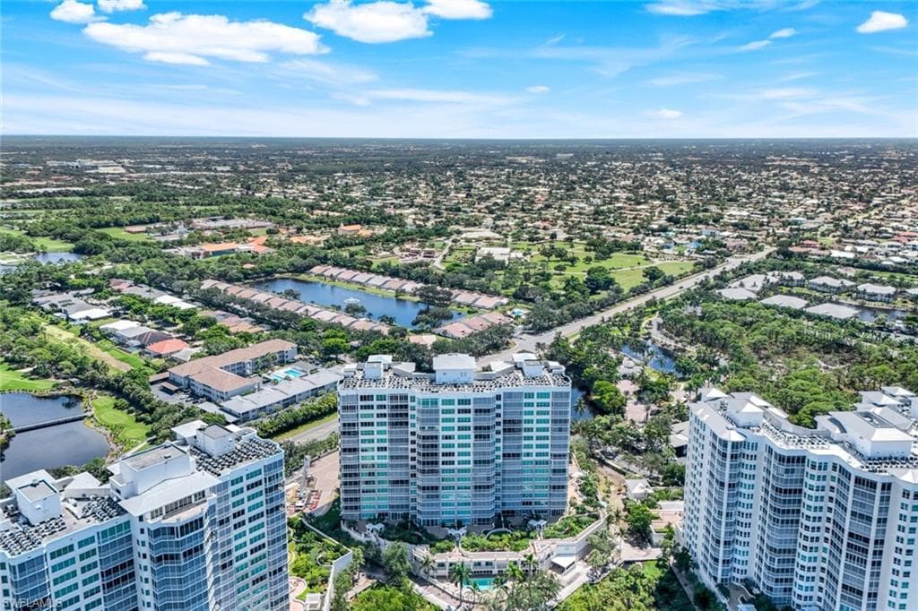 275 Indies Way 706, Naples, FL 34110-36