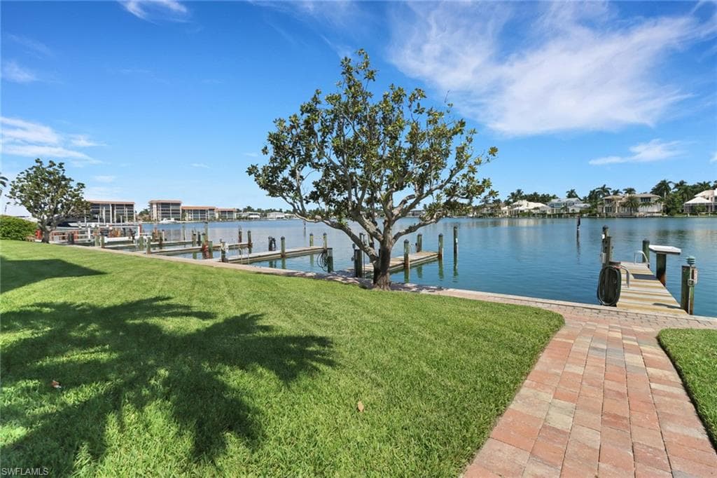 2600 Gulf Shore Blvd N 13, Naples, FL 34103-5