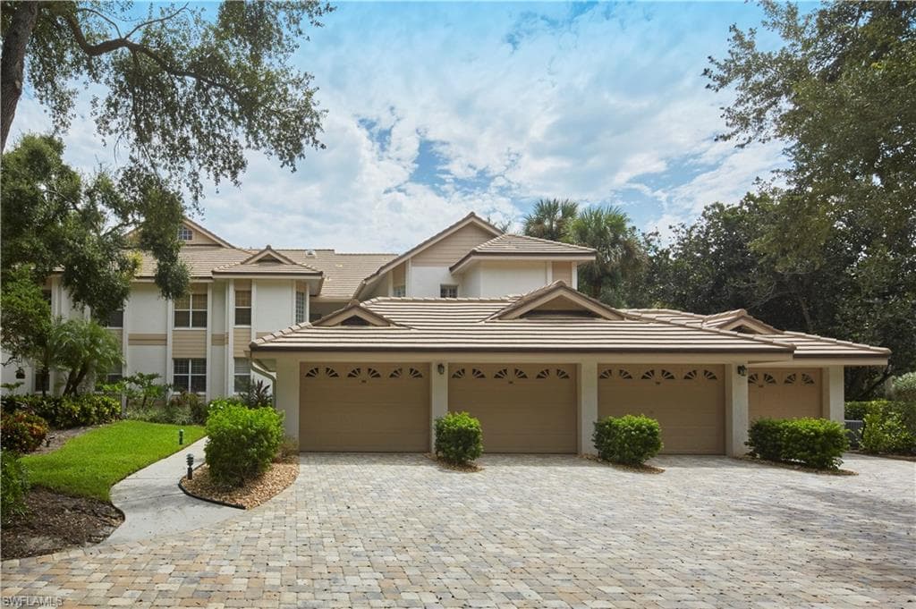 3331 Glen Cairn Ct 204, Bonita Springs, FL 34134-16