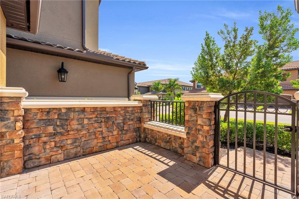 15252 Zeno Way 101, Naples, FL 34114-15