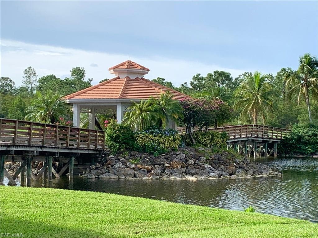8400 Naples Heritage Dr 1525, Naples, FL 34112-43